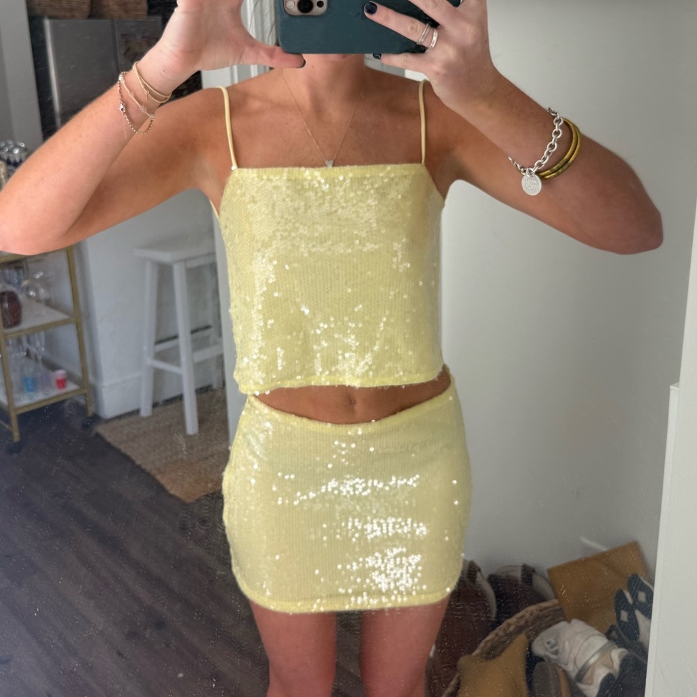 Pepper mayo Yellow Sequin Two-Piece Set